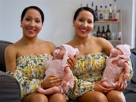 Aussie identical twins to ‘share a boyfriend’ in wild move